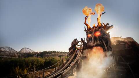 Norddeutschlands größter Freizeitpark für den perfekten Kurzurlaub. Abenteuer im Peppa Pig Land oder rasante Achterbahnfahrt auf Colossos: Jetzt buchen!